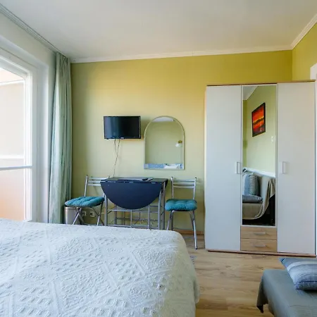 Apartment Golden Gate By Interhome Siofok