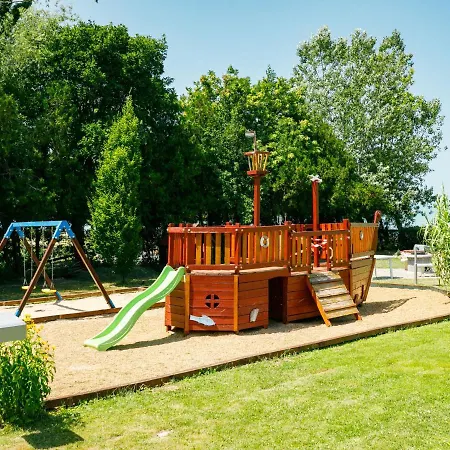 Golden Gate By Interhome